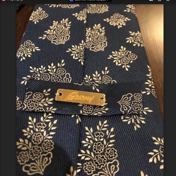 any Q?'s Comment here or comment in a bundle. - Picture 7 of 13